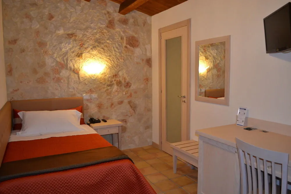 Artemisia Resort Puntarazzi Szálloda